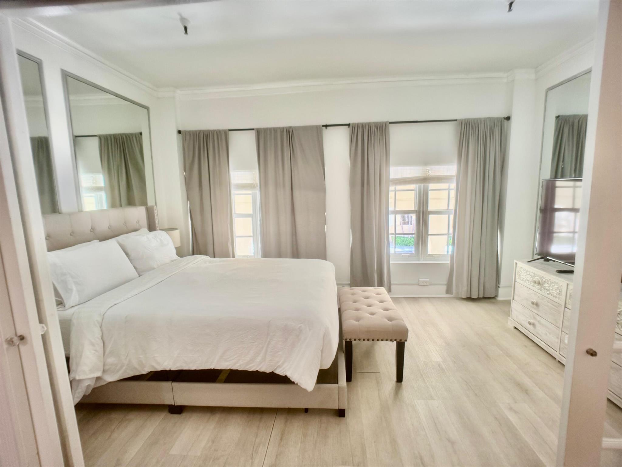 235 Sunrise Avenue Mze 1104