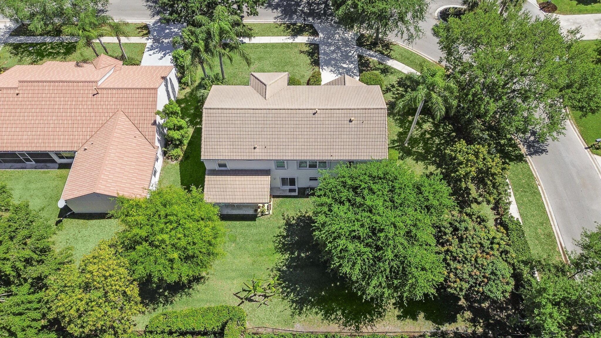 10282 Hunt Club Lane