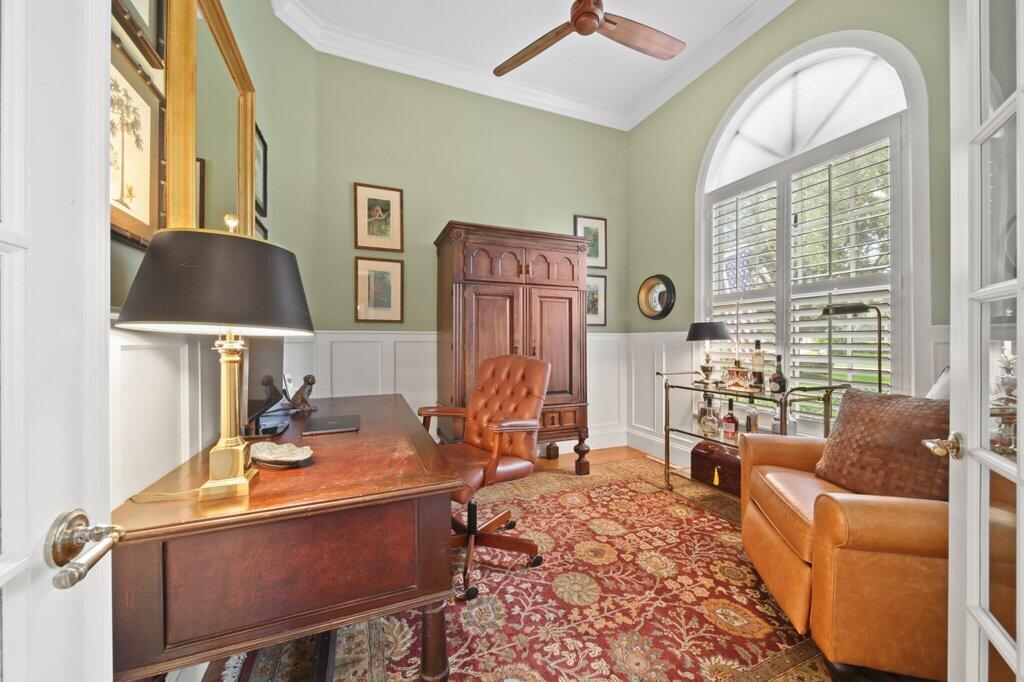 119 SW Lake Rush Court