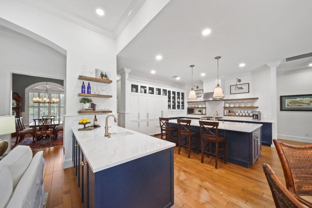 119 SW Lake Rush Court