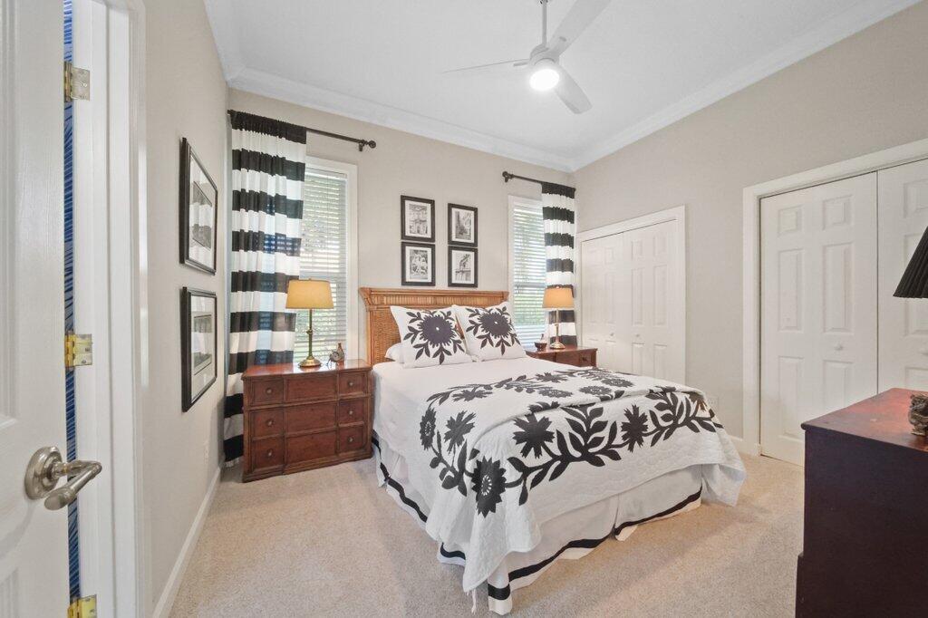 119 SW Lake Rush Court