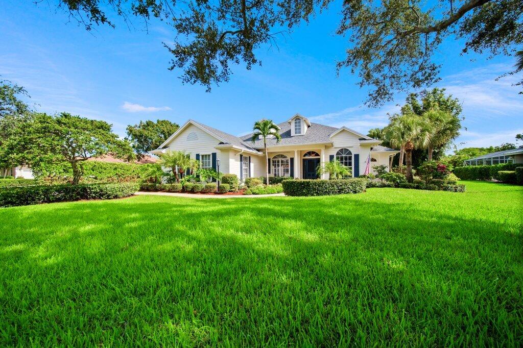 119 SW Lake Rush Court