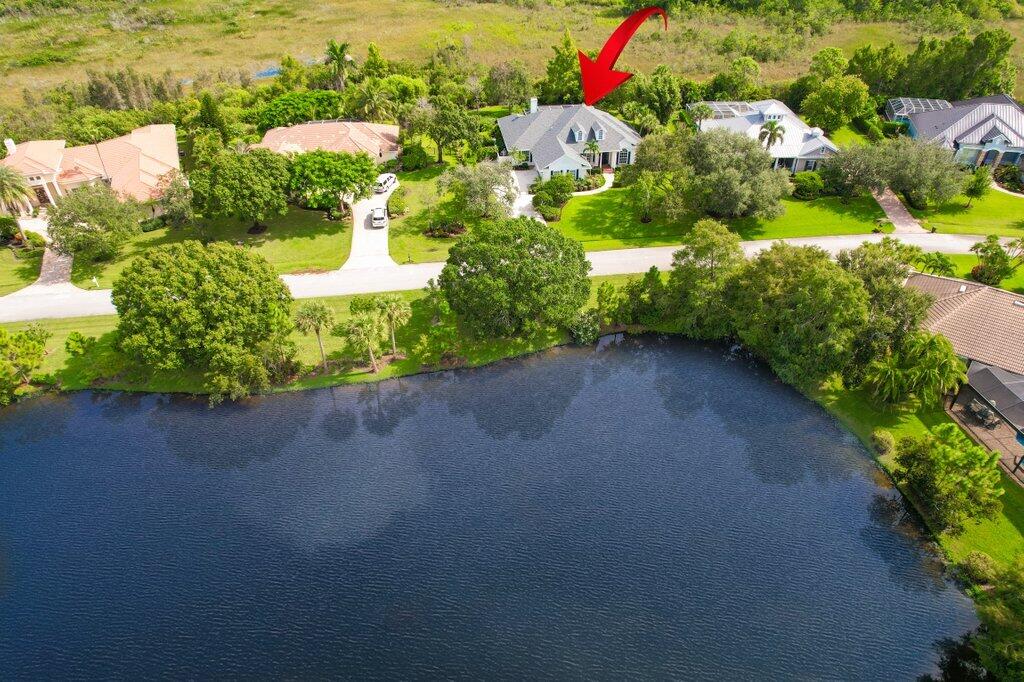 119 SW Lake Rush Court