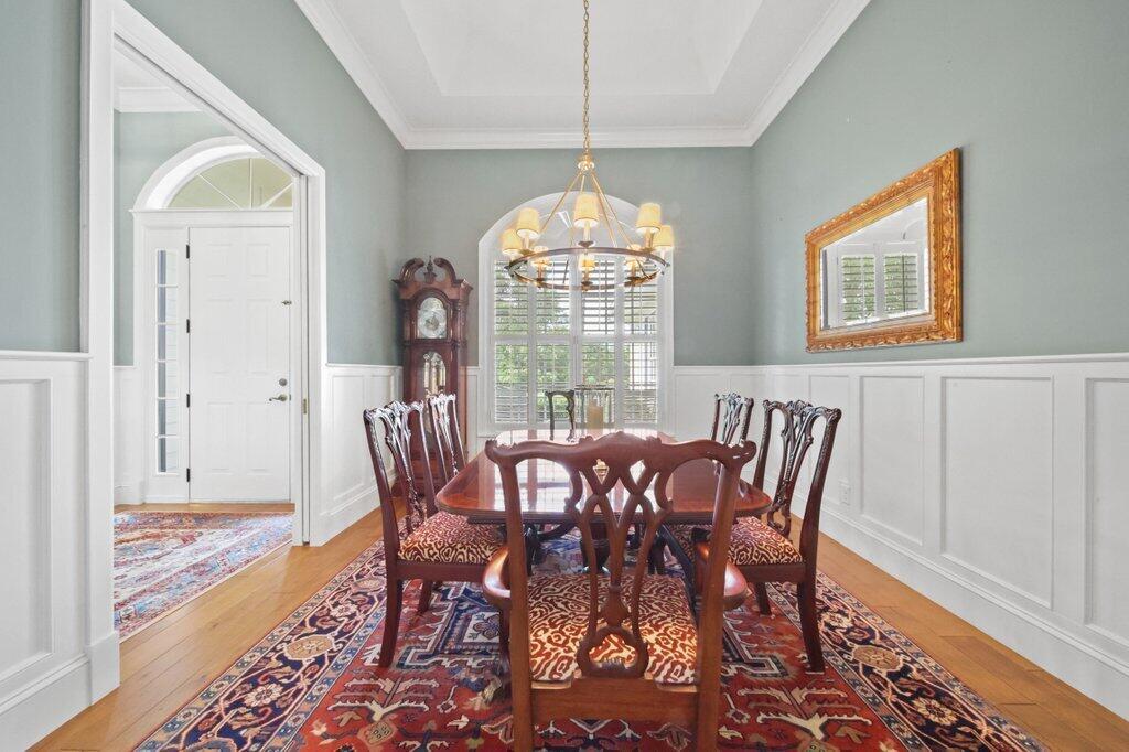 119 SW Lake Rush Court