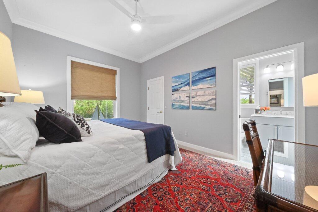 119 SW Lake Rush Court