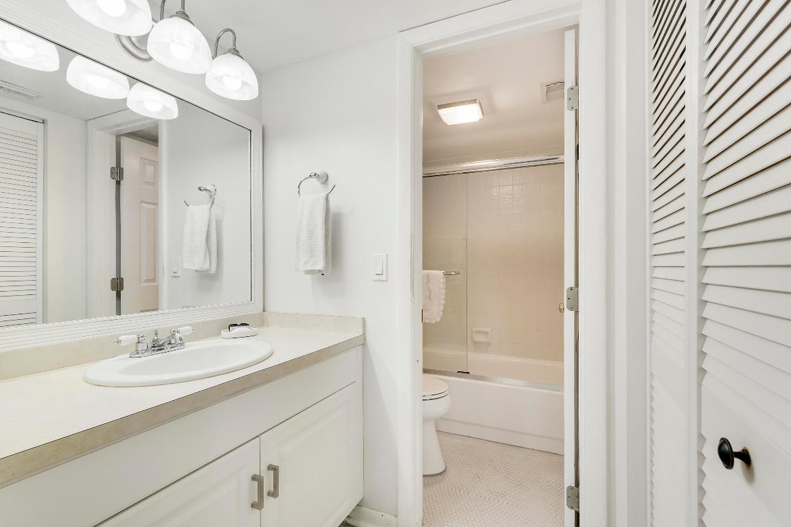 402 Wingfoot Drive B