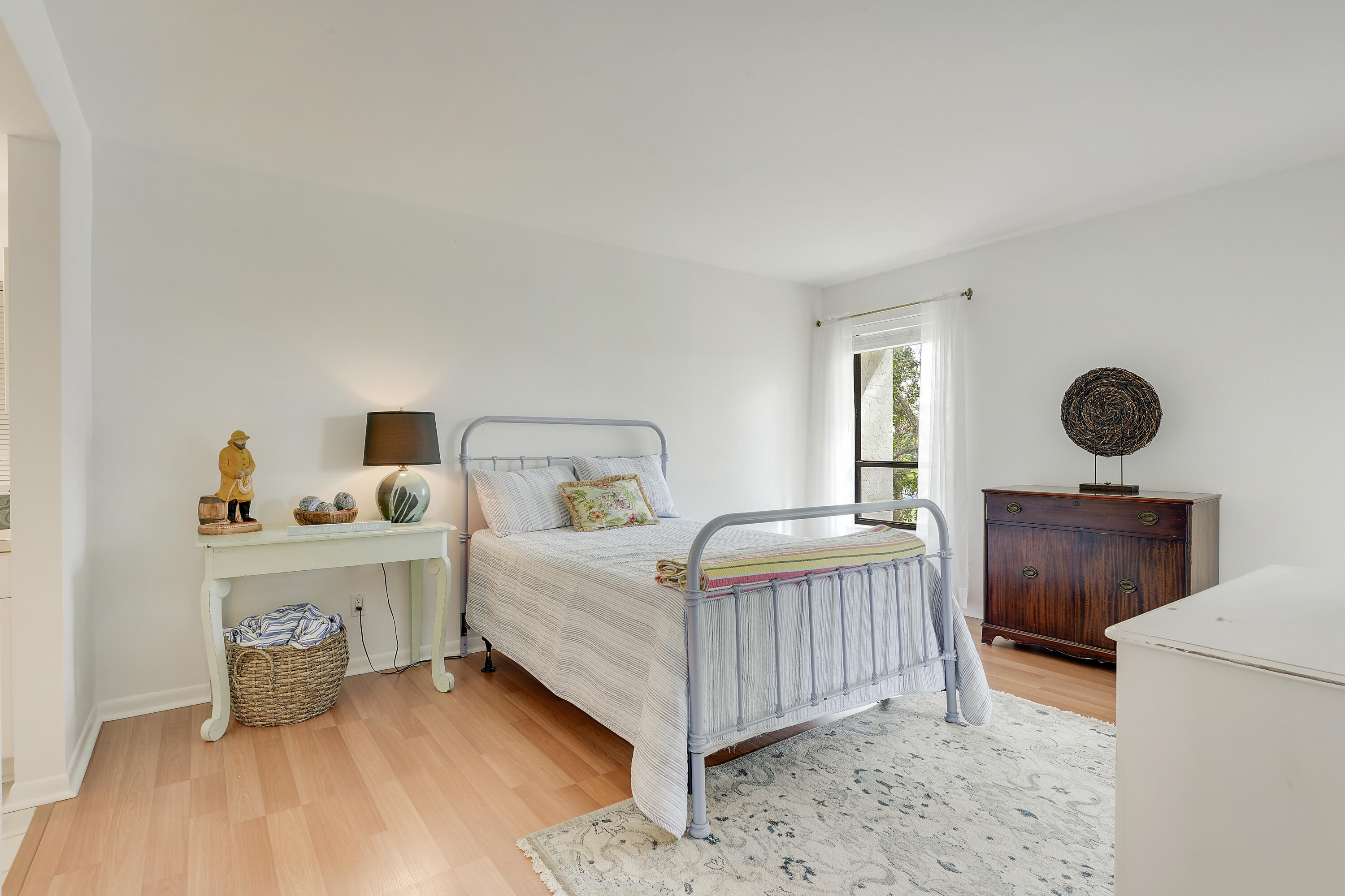 402 Wingfoot Drive B