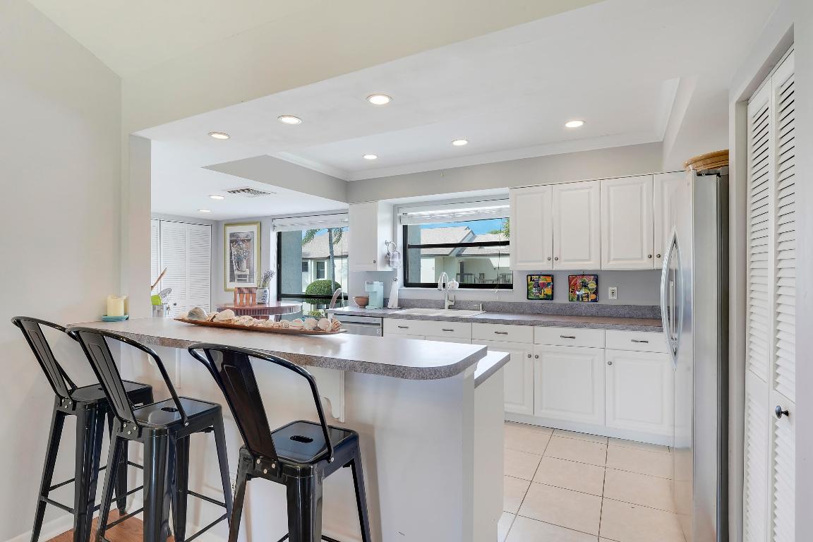 402 Wingfoot Drive B