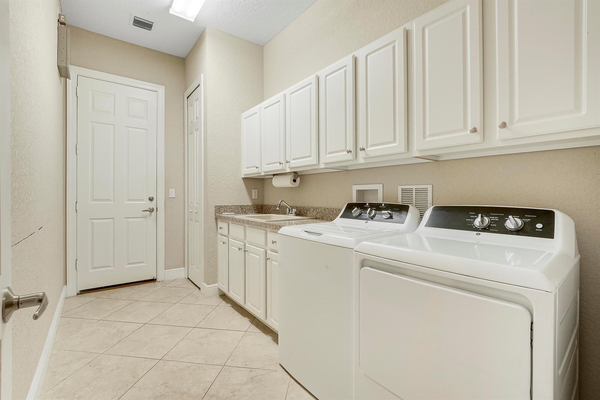 243 SE Ethan Terrace