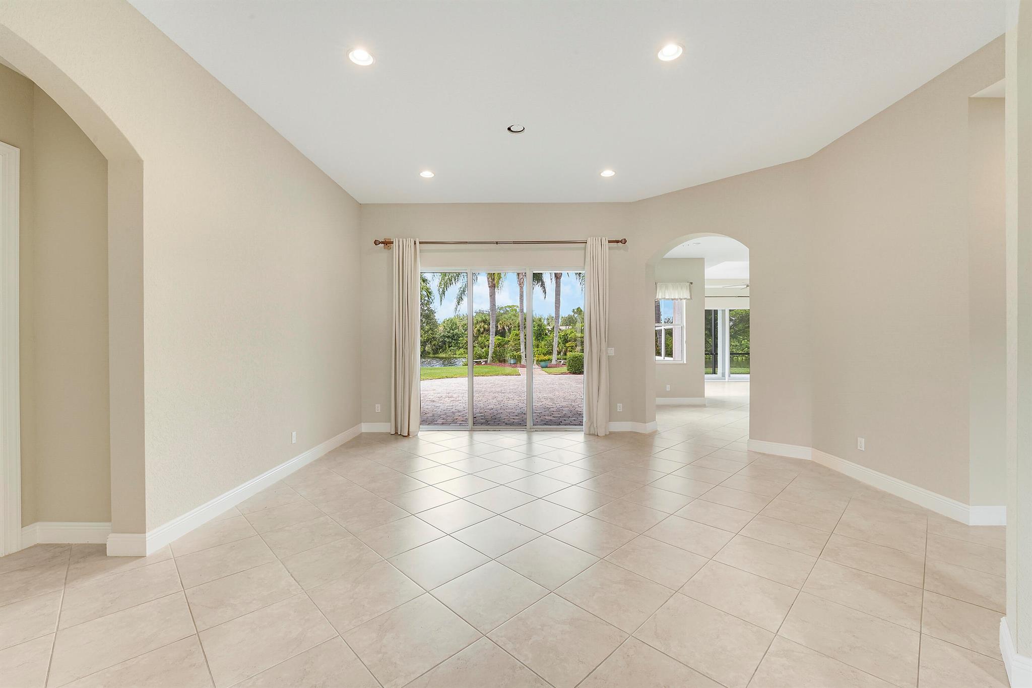 243 SE Ethan Terrace