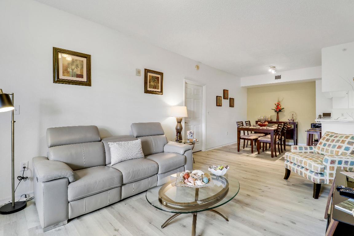 2802 Sarento Place 304