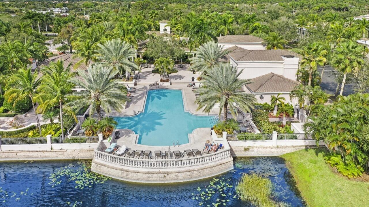 2802 Sarento Place 304