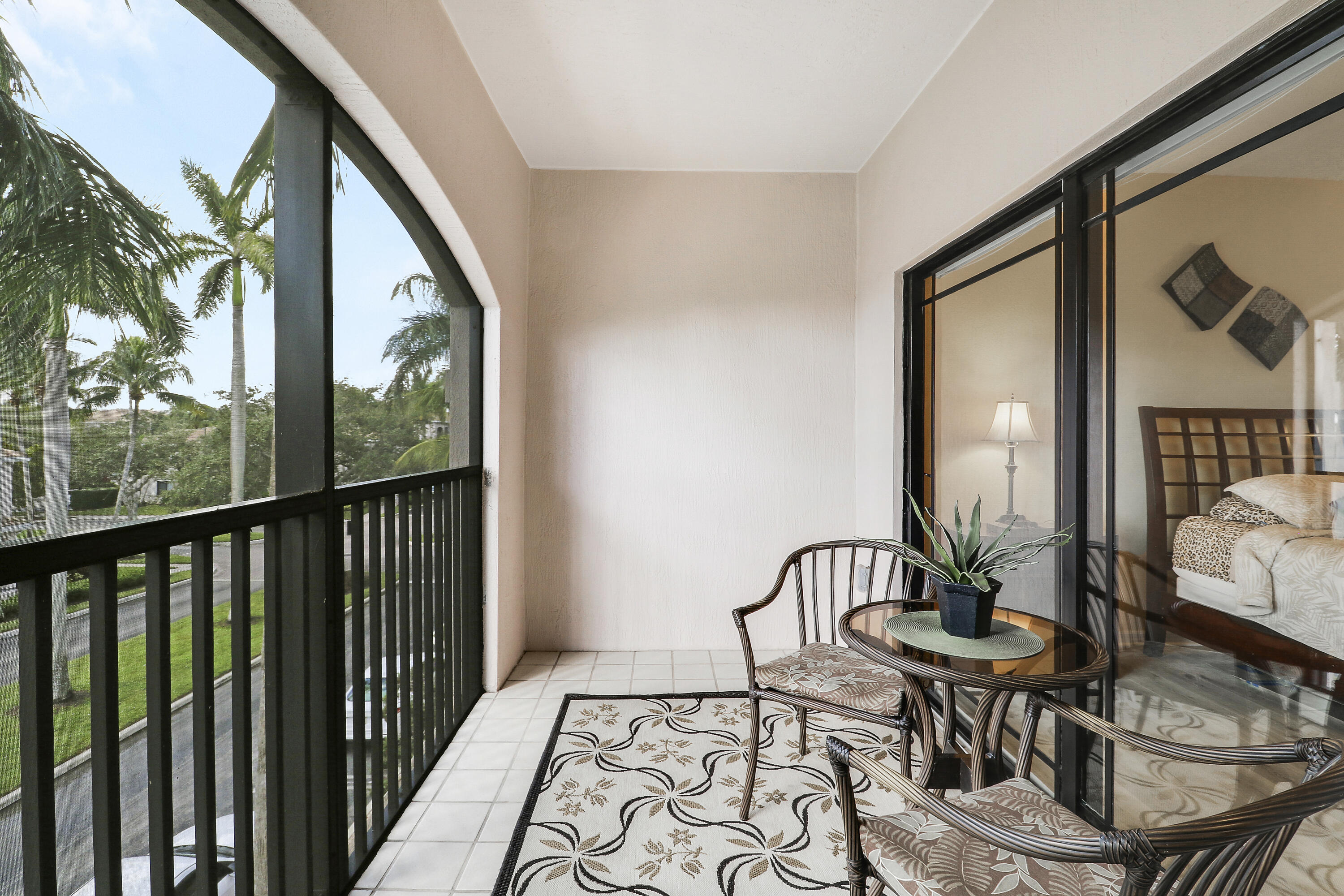 2802 Sarento Place 304