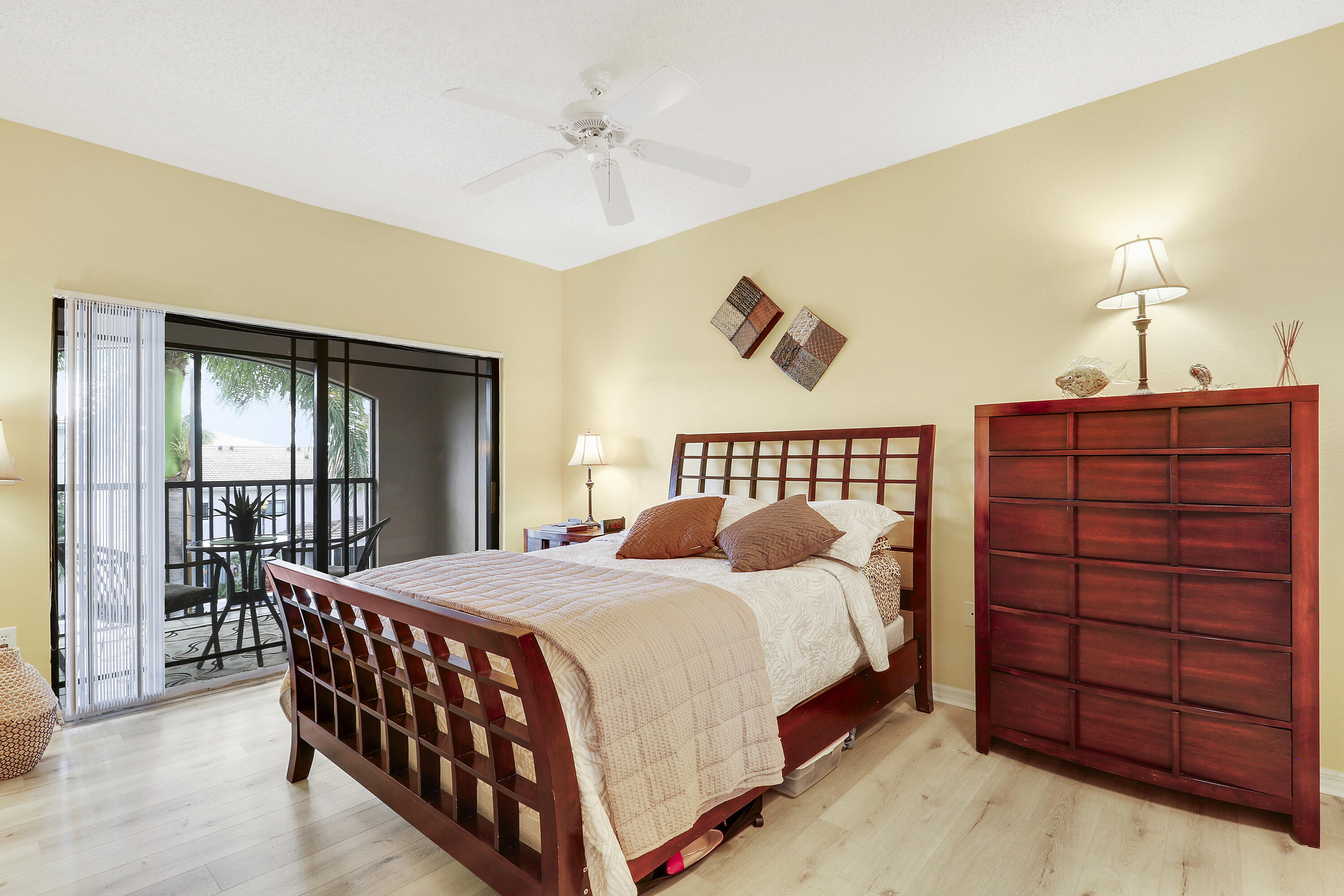 2802 Sarento Place 304