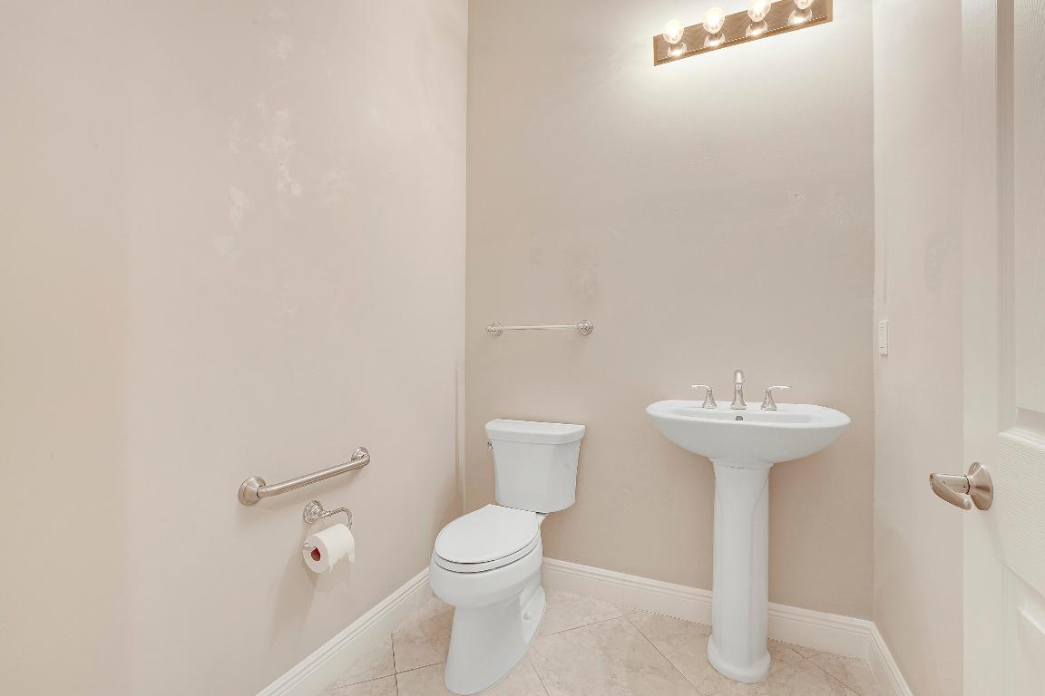 243 SE Ethan Terrace