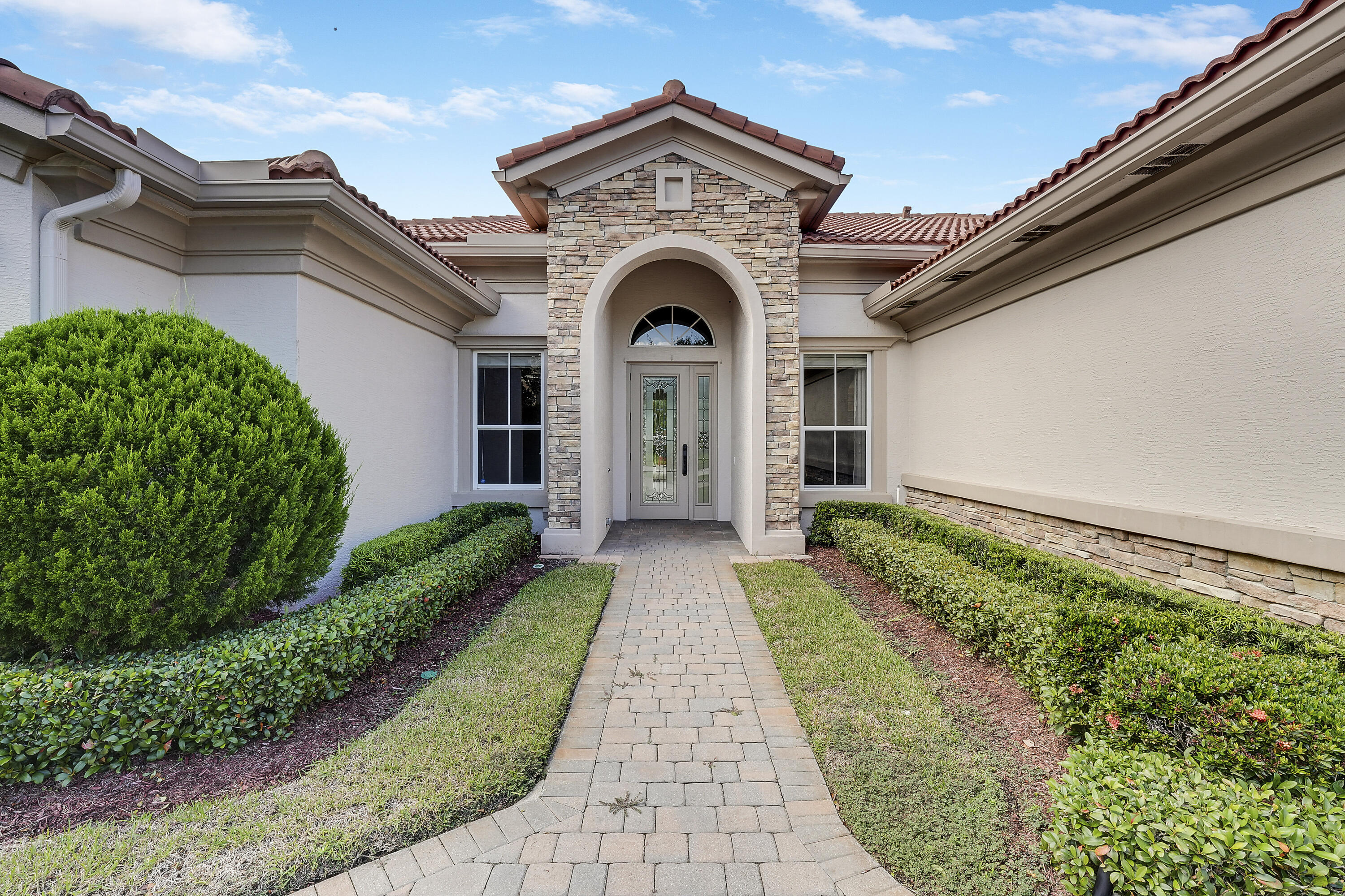 243 SE Ethan Terrace