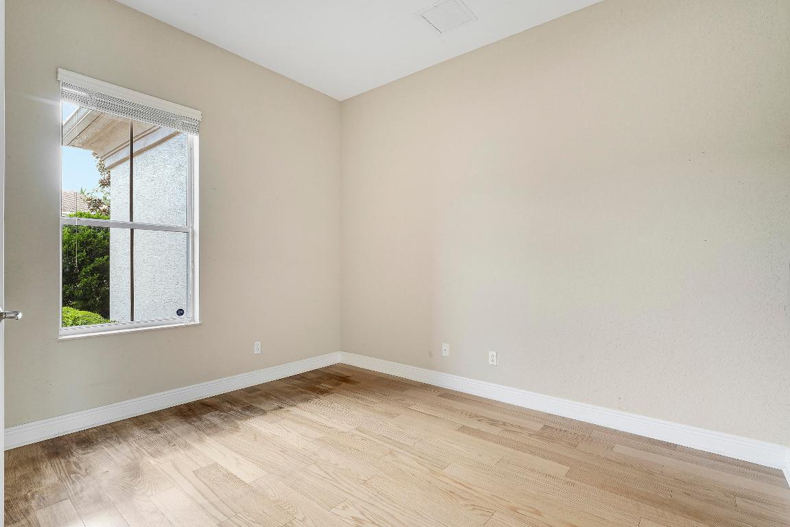 243 SE Ethan Terrace