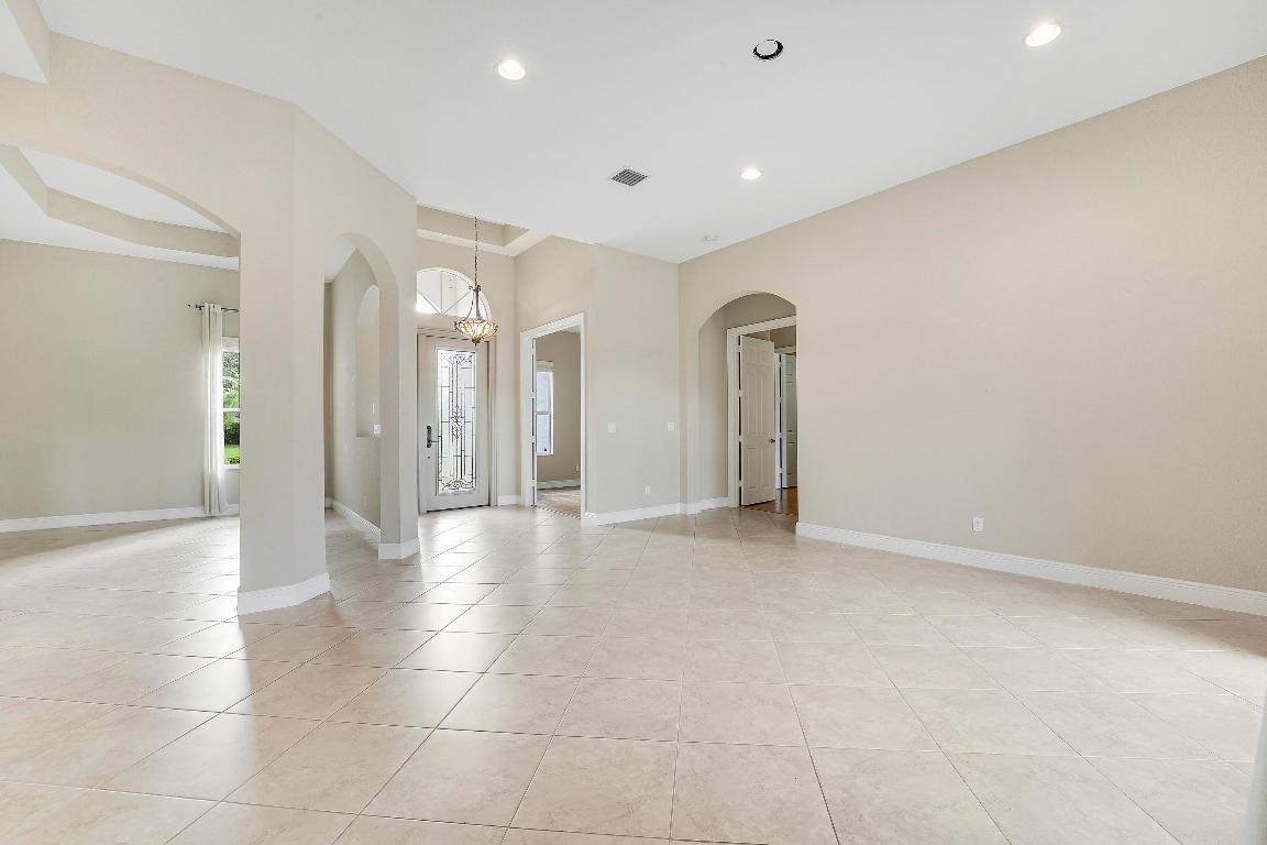 243 SE Ethan Terrace