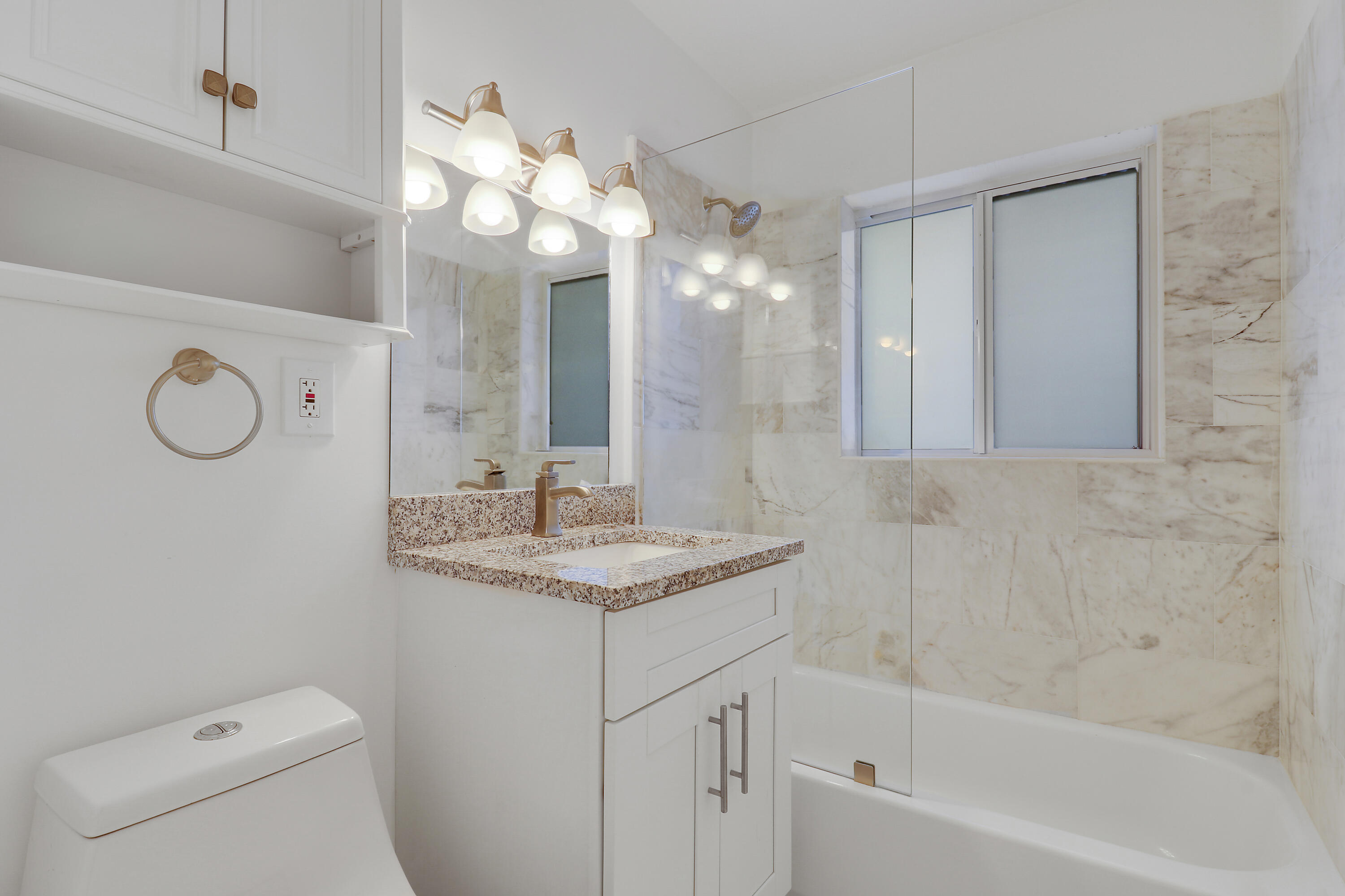 405 Ebbtide Drive Drive