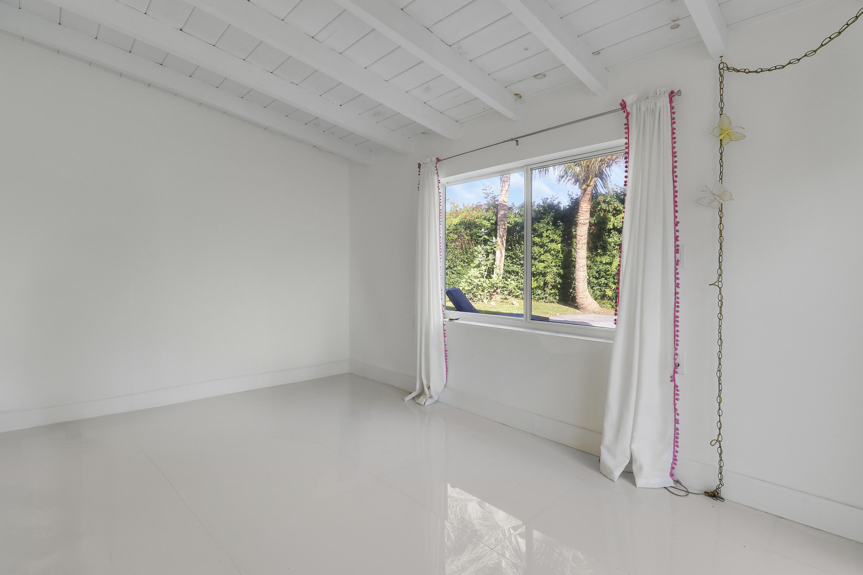 405 Ebbtide Drive Drive