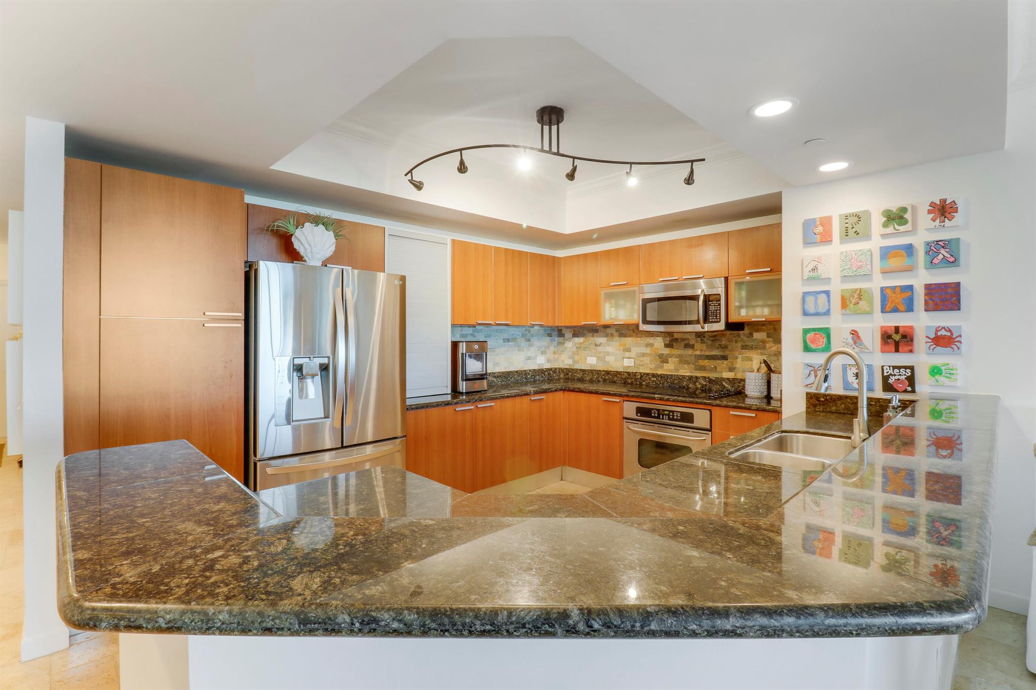 2640 Lake Shore Drive 1508