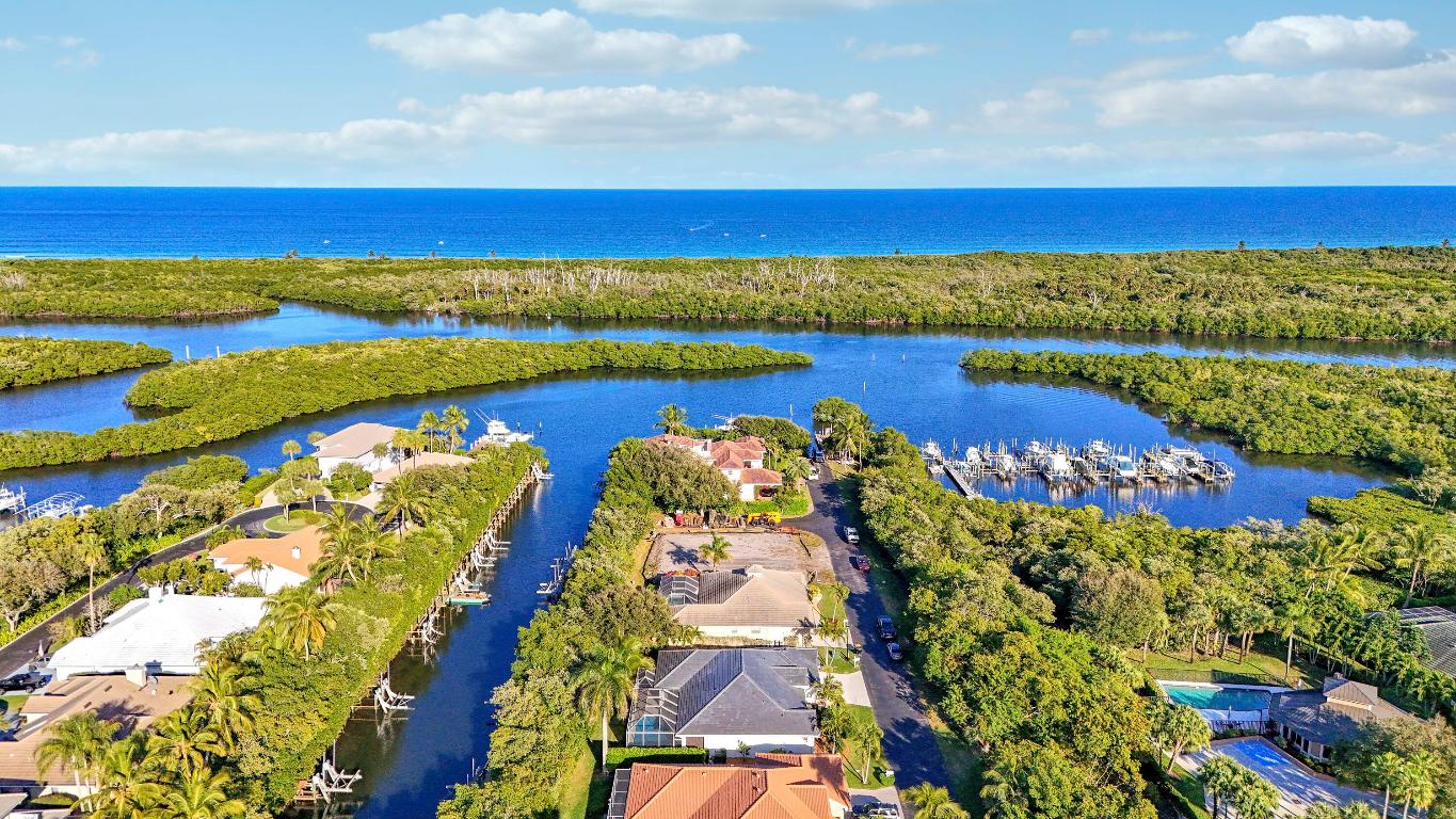 8415 SE Governors Way, Hobe Sound