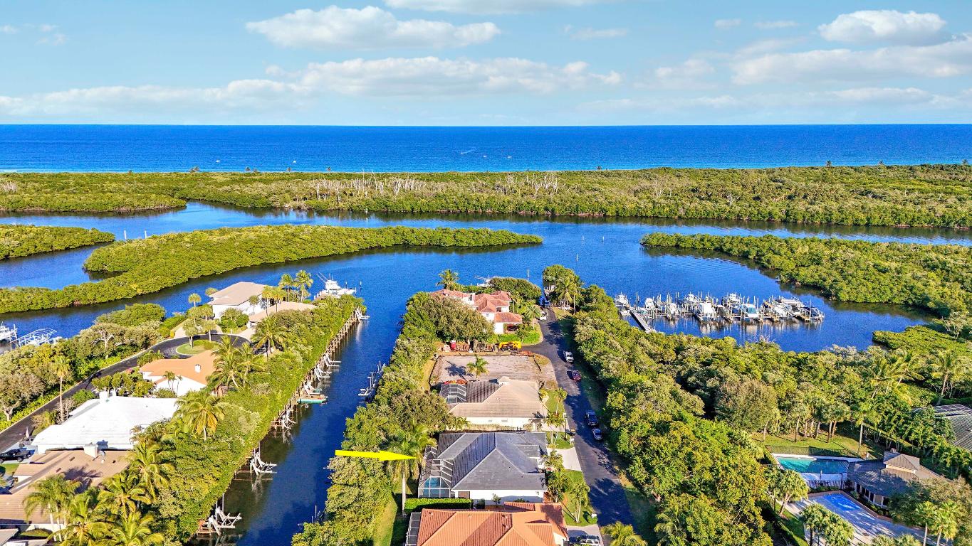 8415 SE Governors Way, Hobe Sound