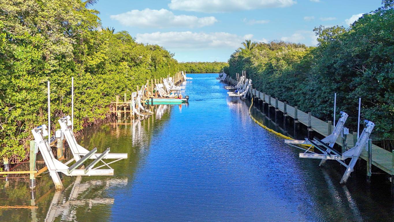 8415 SE Governors Way, Hobe Sound