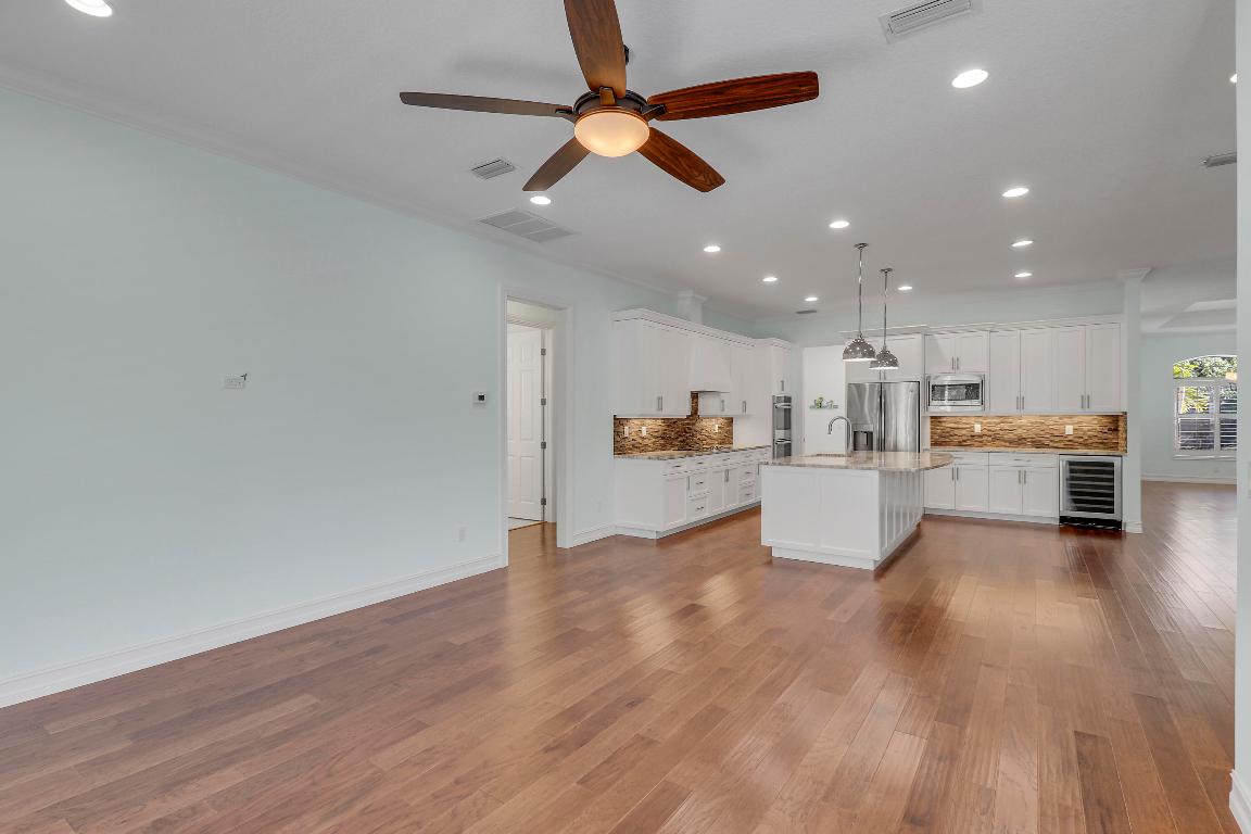 8415 SE Governors Way, Hobe Sound