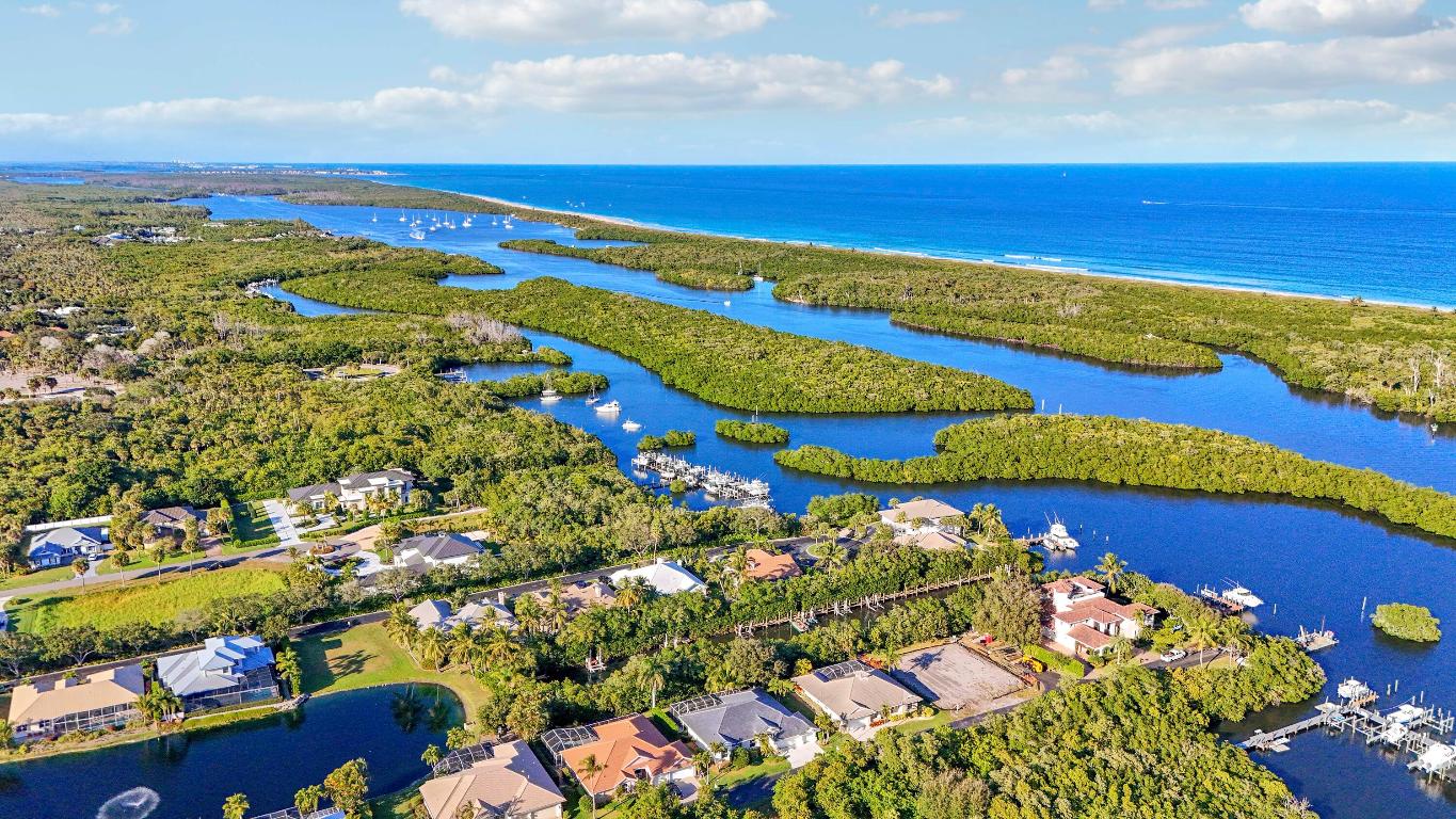 8415 SE Governors Way, Hobe Sound