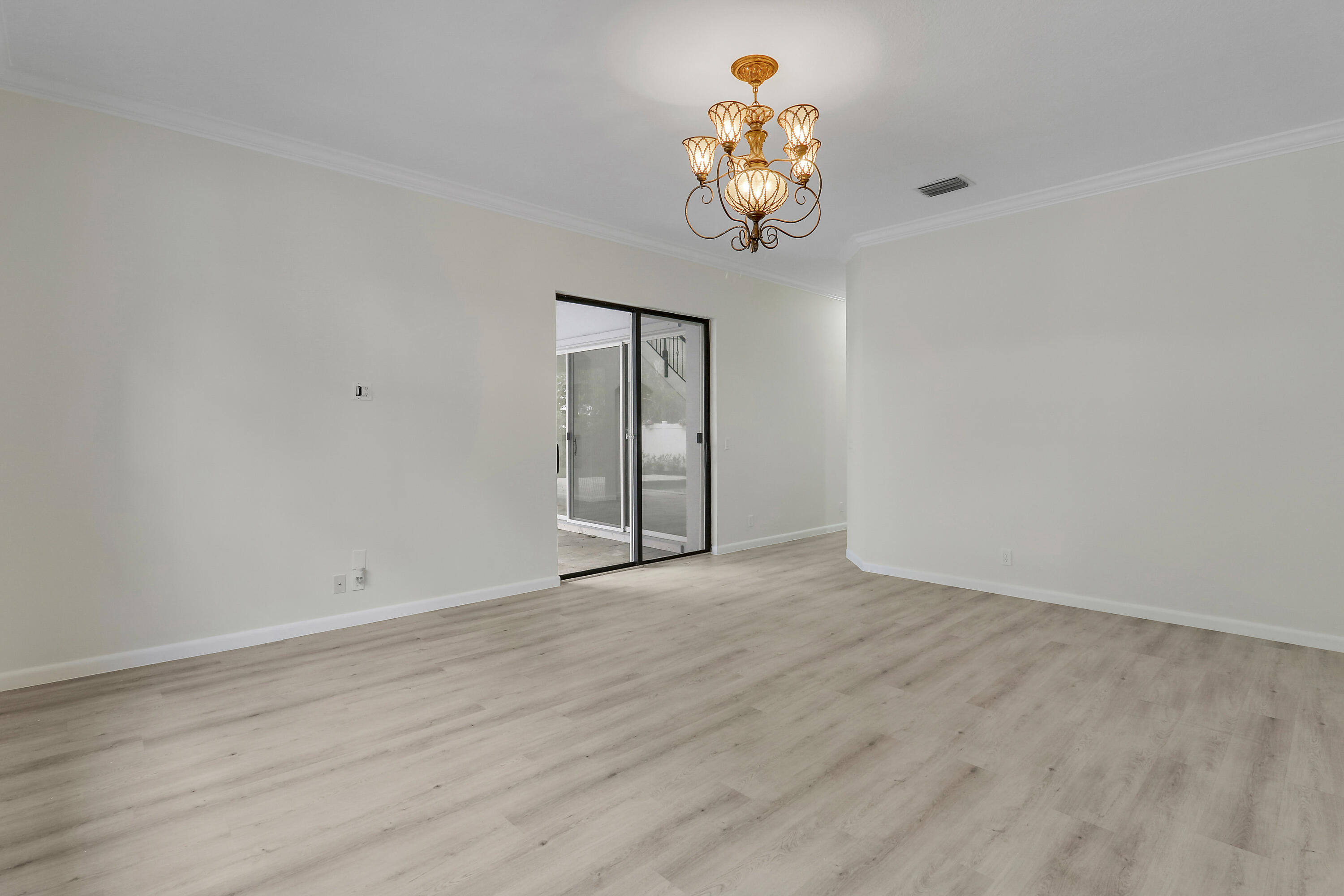147 Sedona Way