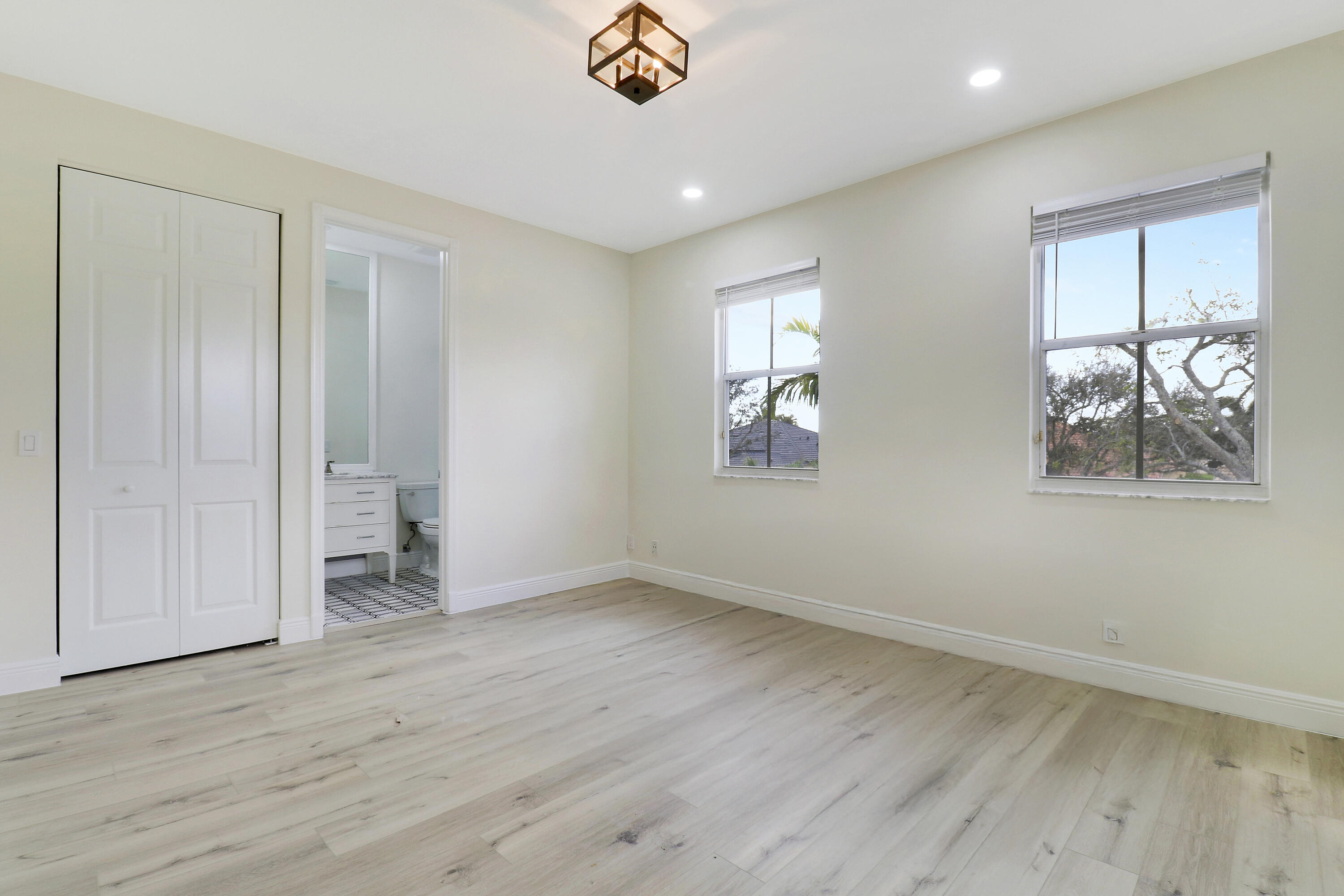 147 Sedona Way