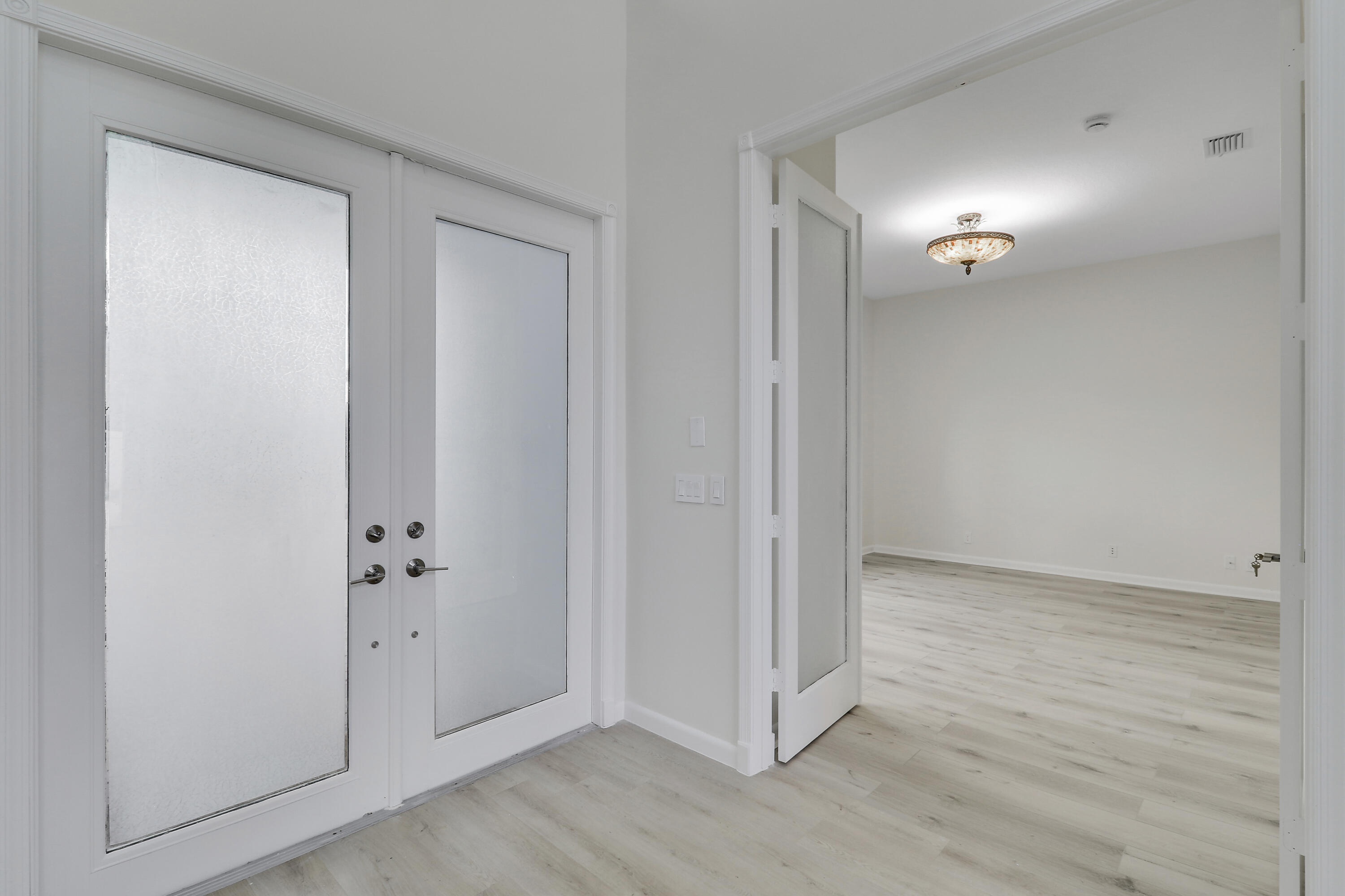 147 Sedona Way