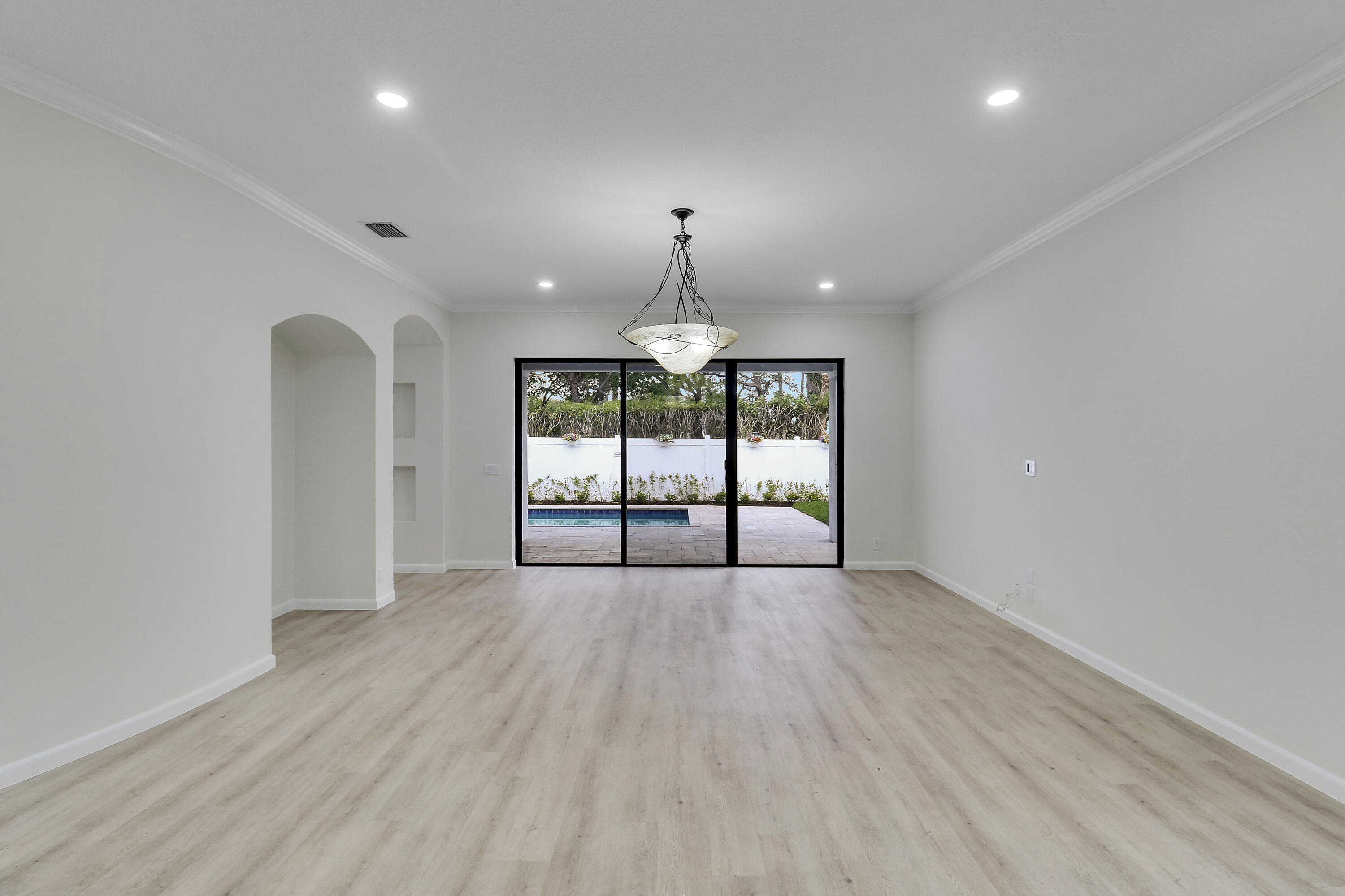 147 Sedona Way
