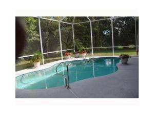 5012 WHISPERING HOLLOW