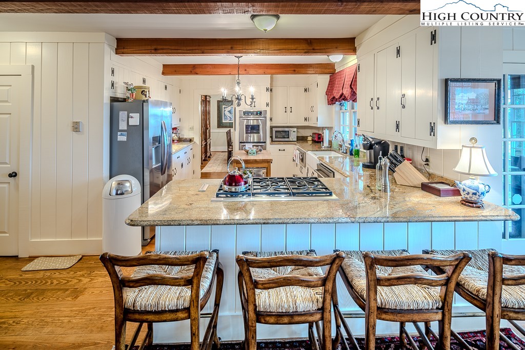 313 Mockingbird Lane