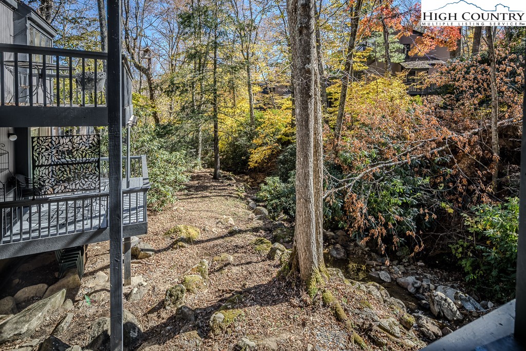 200 Glenwood Lane G25