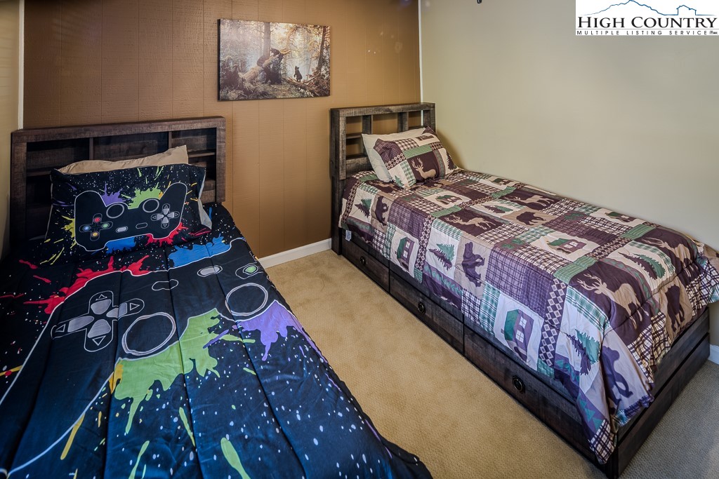 200 Glenwood Lane G25