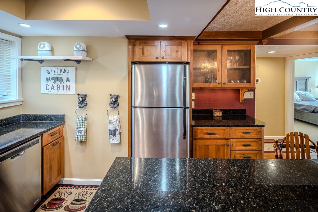 200 Glenwood Lane G25