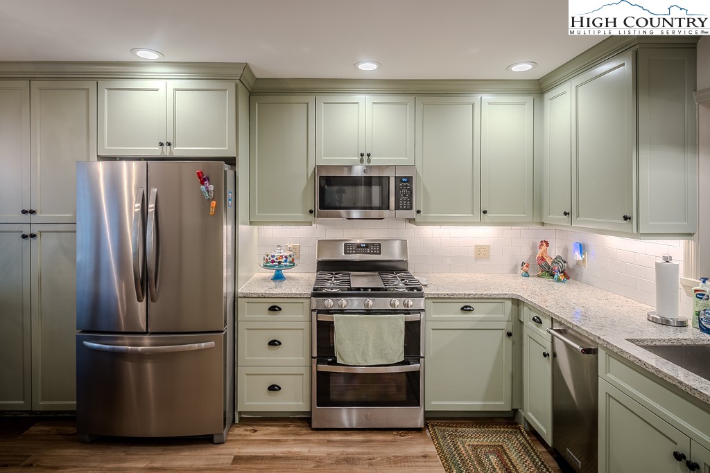 210 Hill Beck 203
