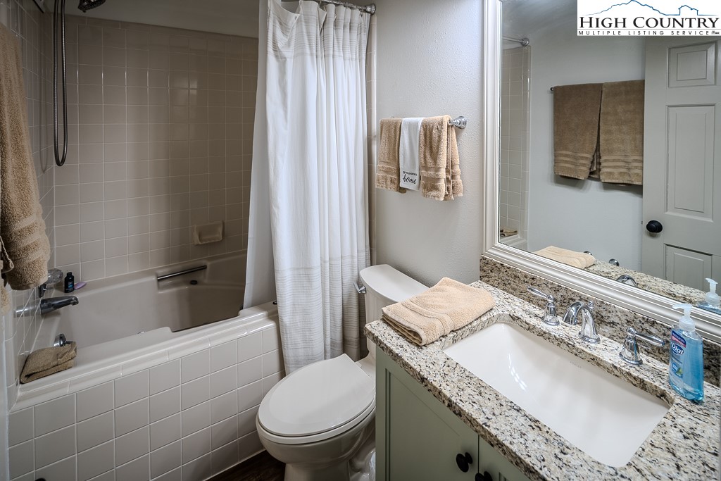 210 Hill Beck 203