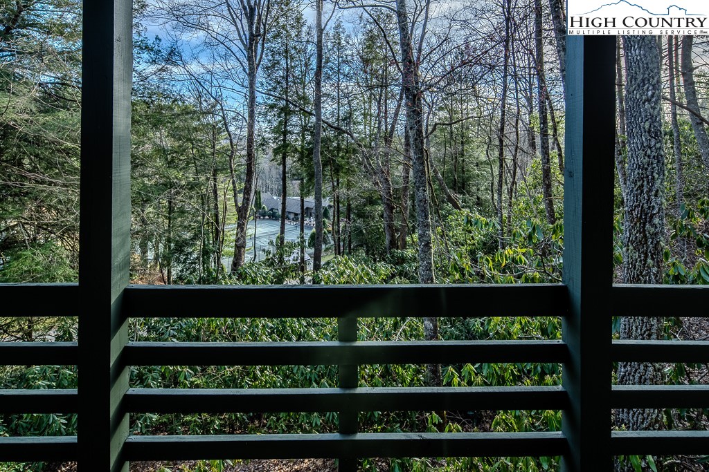 210 Hill Beck 203