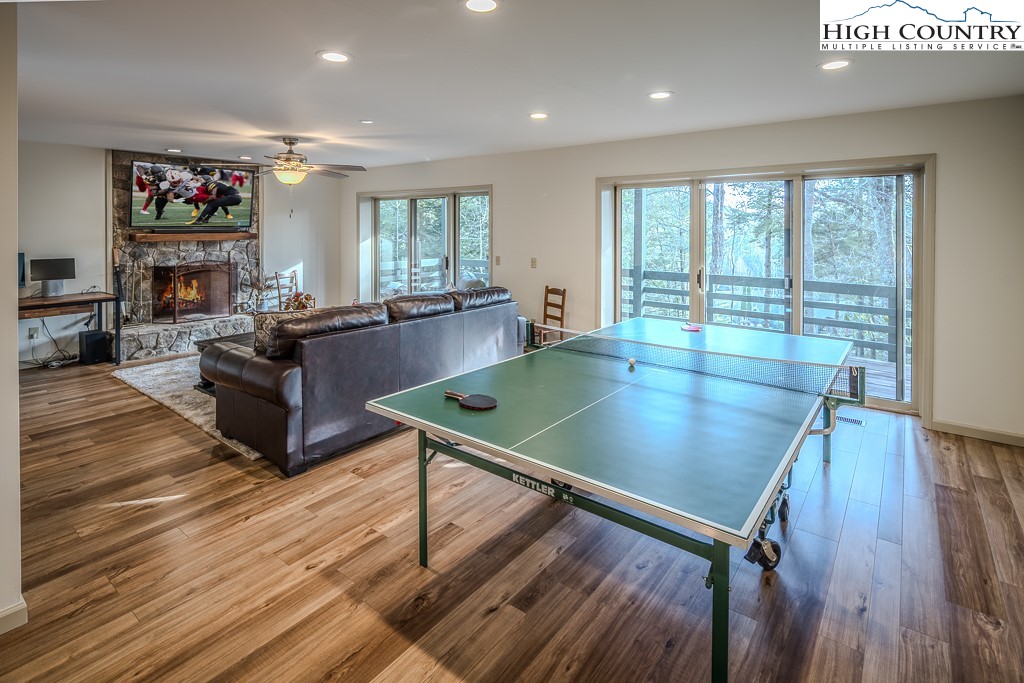 210 Hill Beck 203