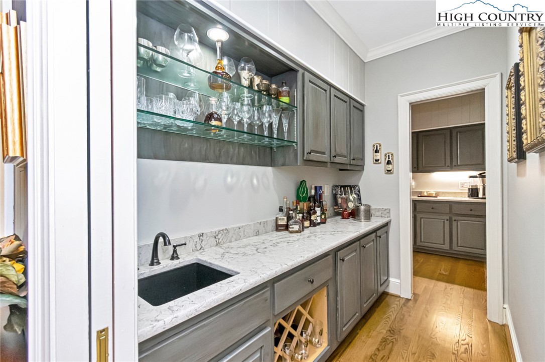137 Fairway 12 Court