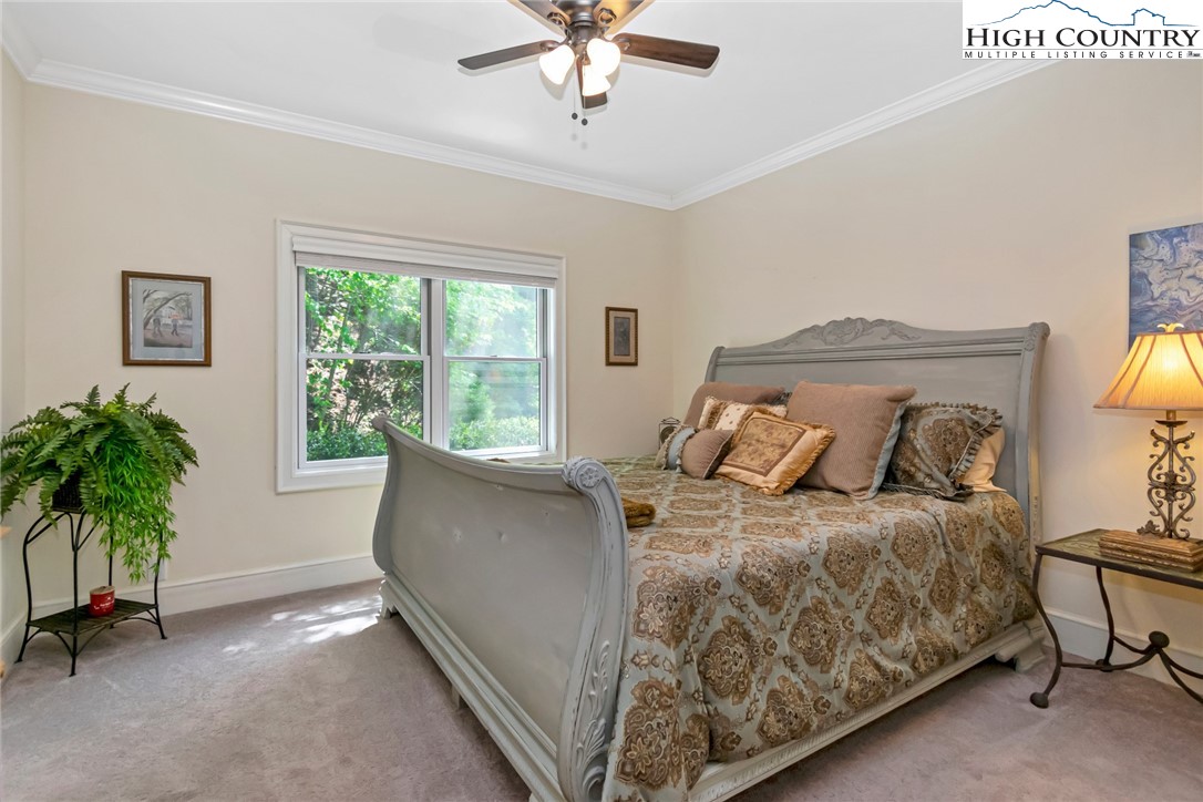 137 Fairway 12 Court