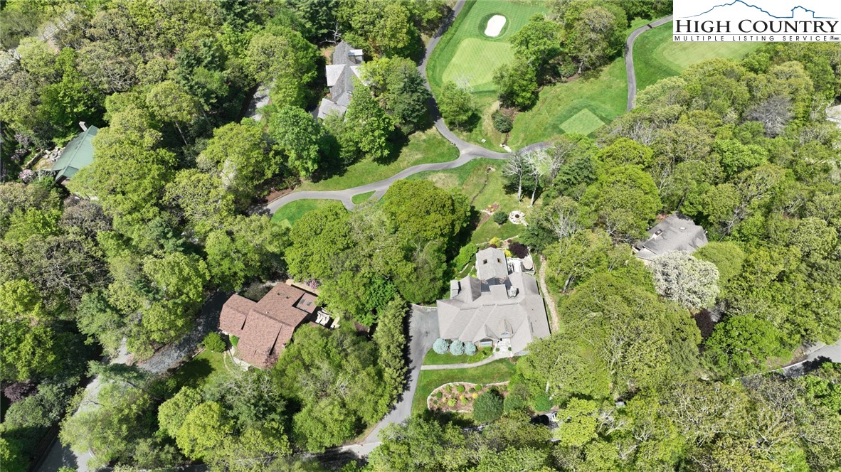 137 Fairway 12 Court