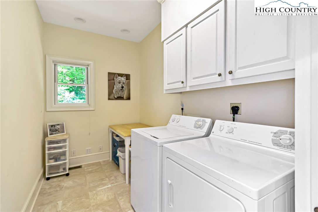 137 Fairway 12 Court
