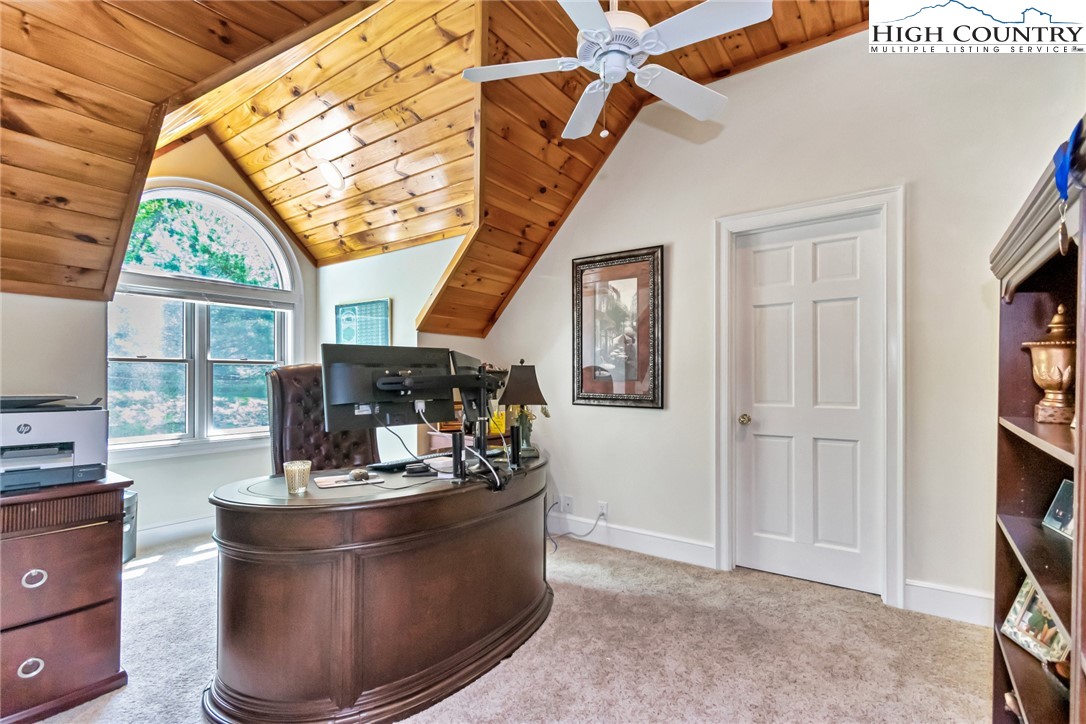137 Fairway 12 Court