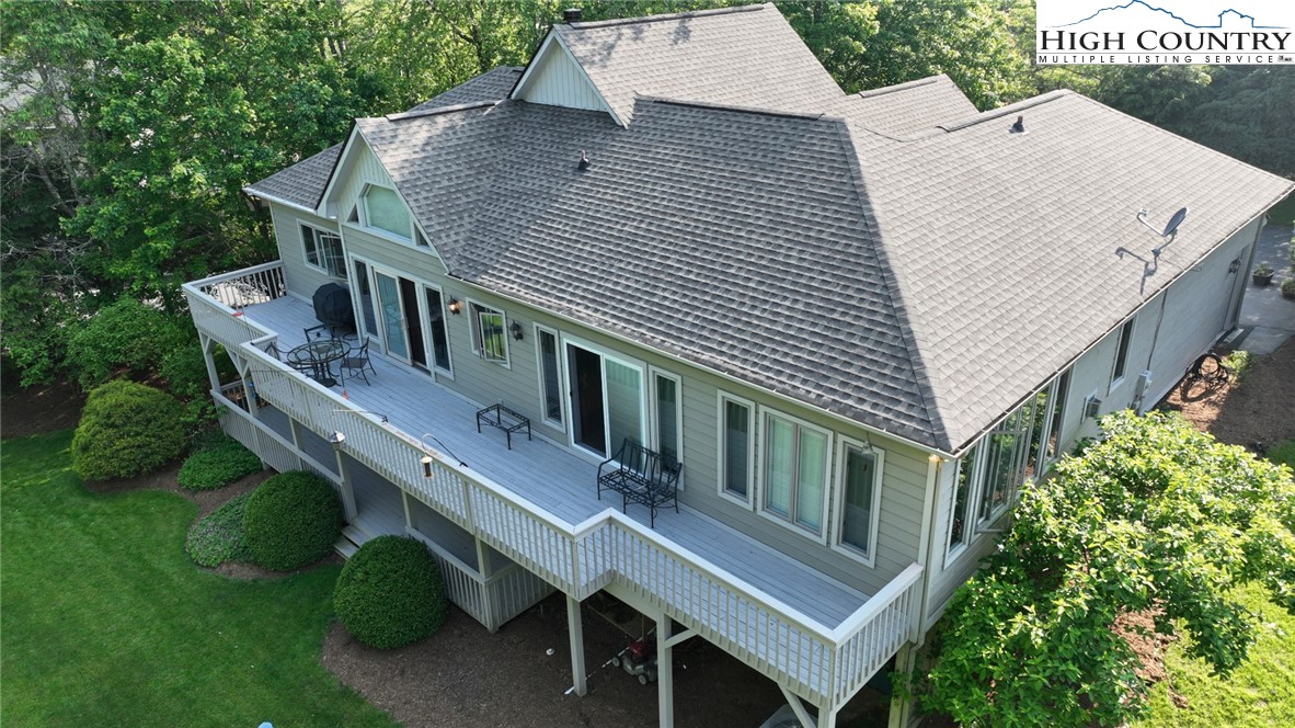 143 Grassy Knoll Way
