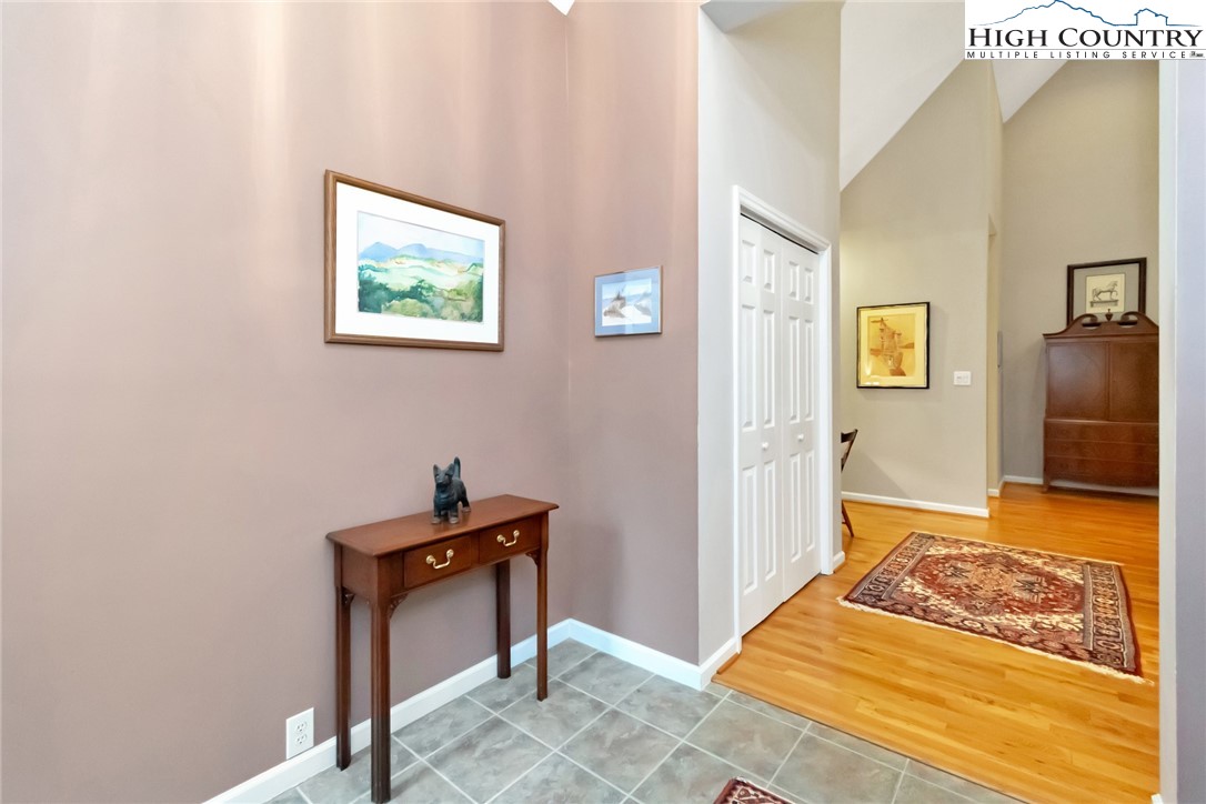 143 Grassy Knoll Way